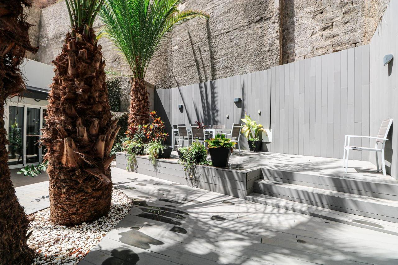 Calypso Boutique Apartments Puerto Rico  Exterior photo