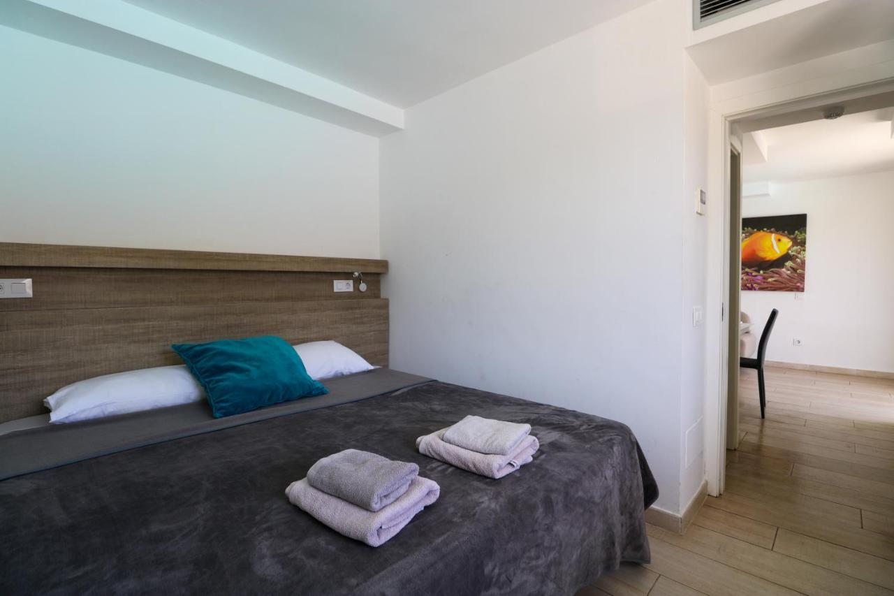 Calypso Boutique Apartments Puerto Rico  Exterior photo