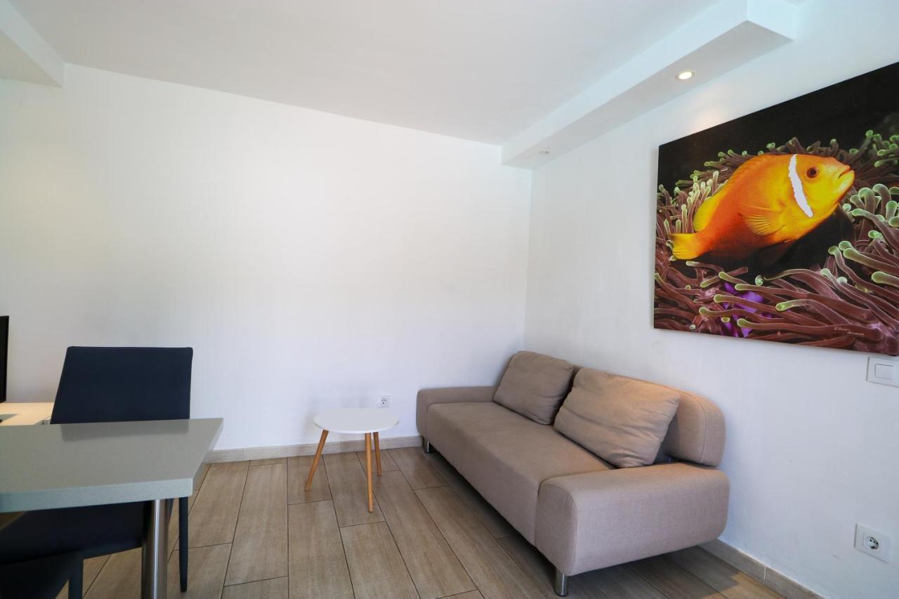Calypso Boutique Apartments Puerto Rico  Exterior photo