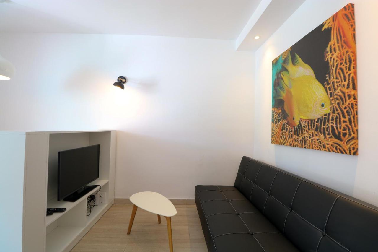 Calypso Boutique Apartments Puerto Rico  Exterior photo