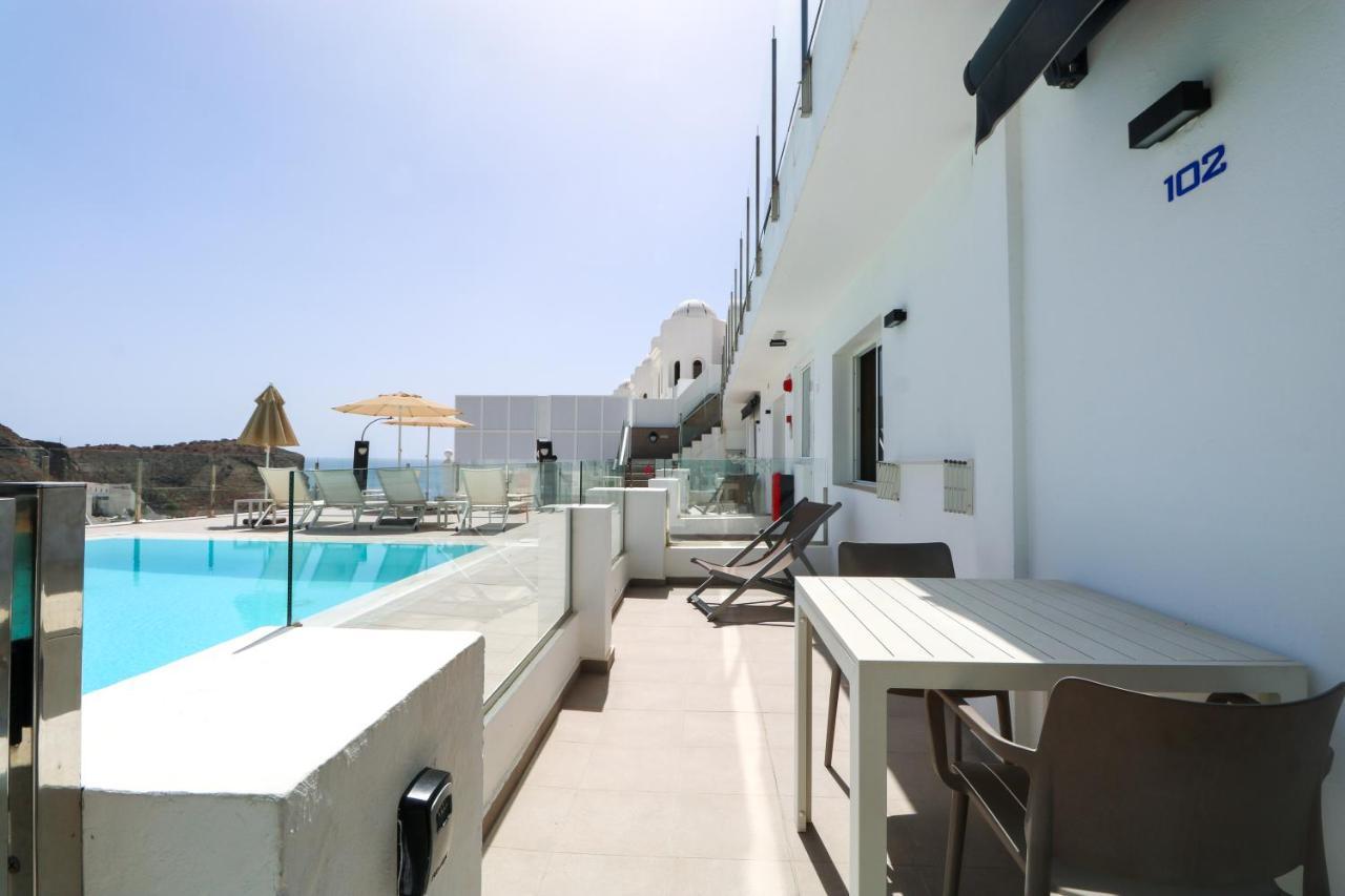 Calypso Boutique Apartments Puerto Rico  Exterior photo