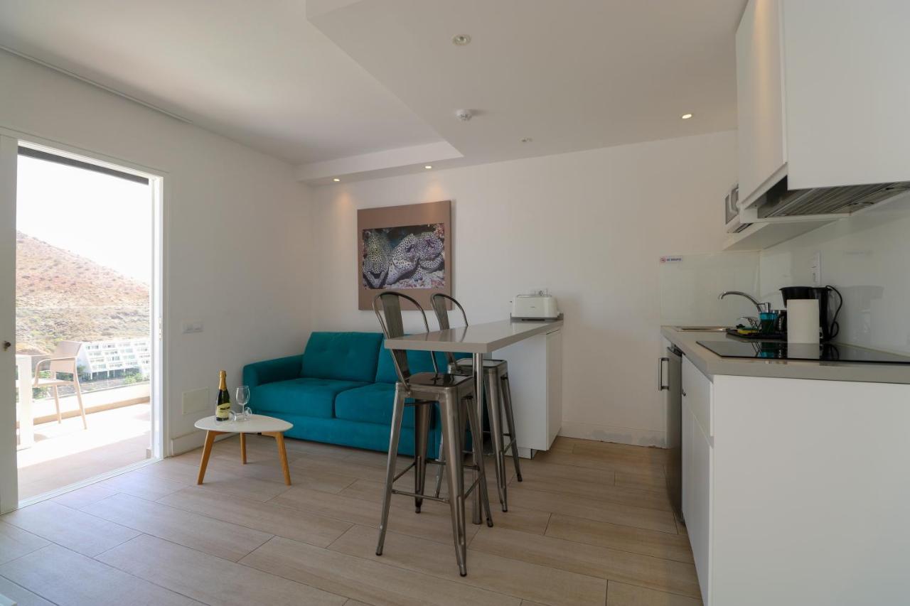 Calypso Boutique Apartments Puerto Rico  Exterior photo